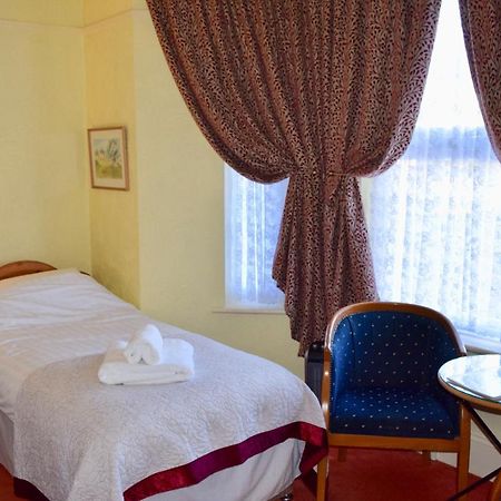 キダーミンスター Bewdley Hill House Bed & Breakfast エクステリア 写真