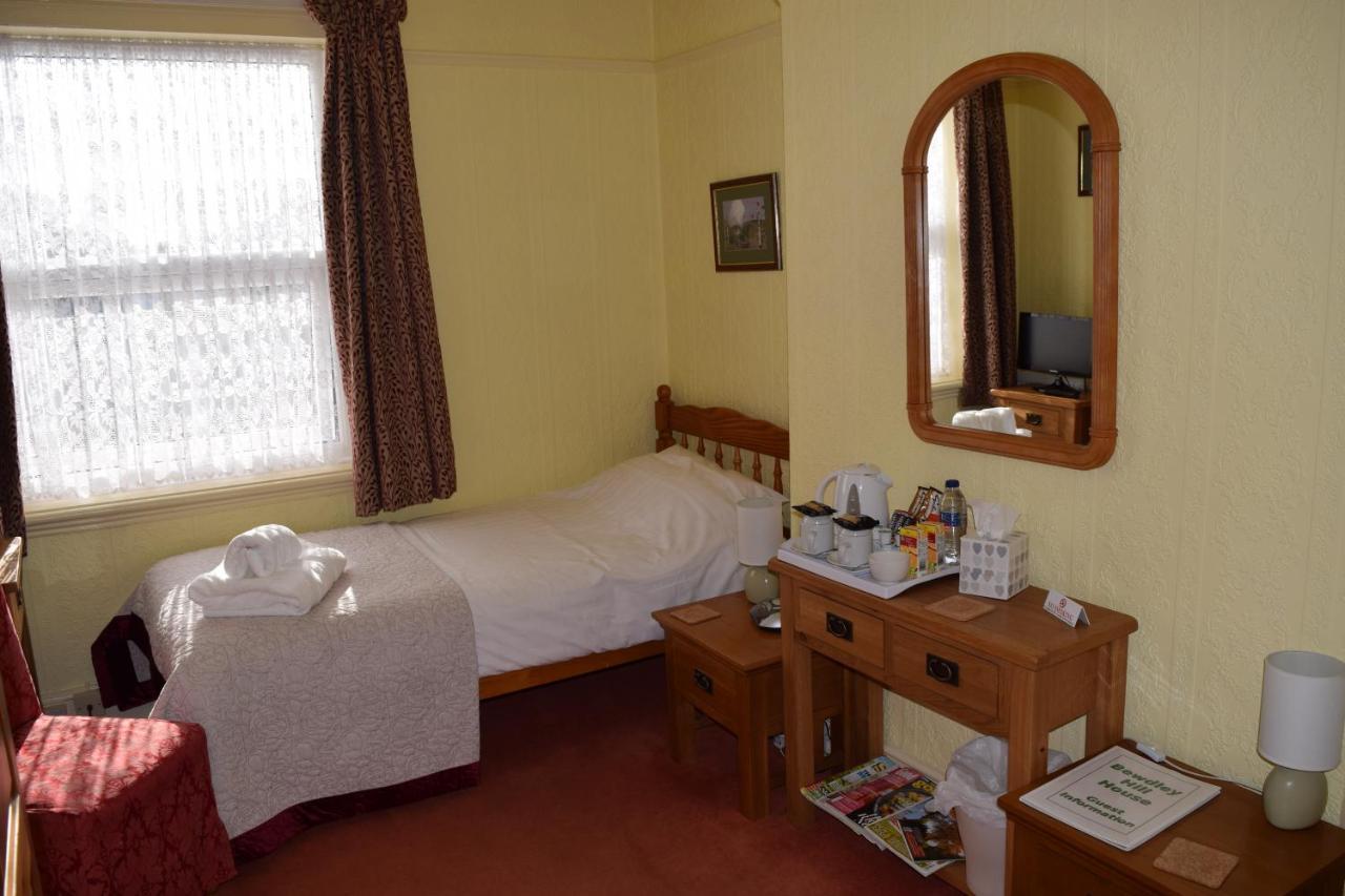キダーミンスター Bewdley Hill House Bed & Breakfast エクステリア 写真