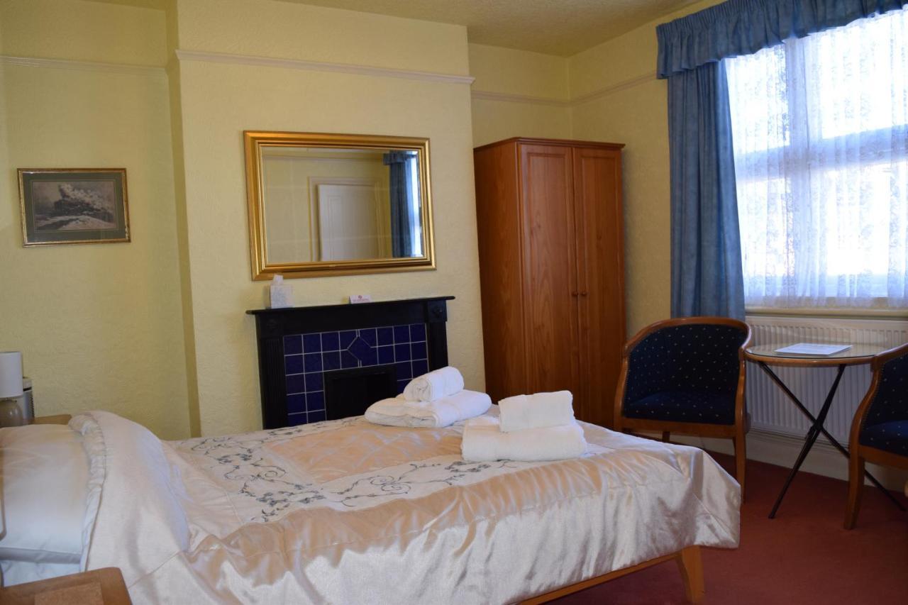 キダーミンスター Bewdley Hill House Bed & Breakfast エクステリア 写真